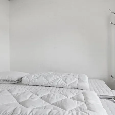 Сasa de vacaciones Stunning In Bjert With Wifi *