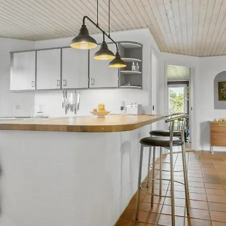 Stunning In Bjert With Wifi Сasa de vacaciones *